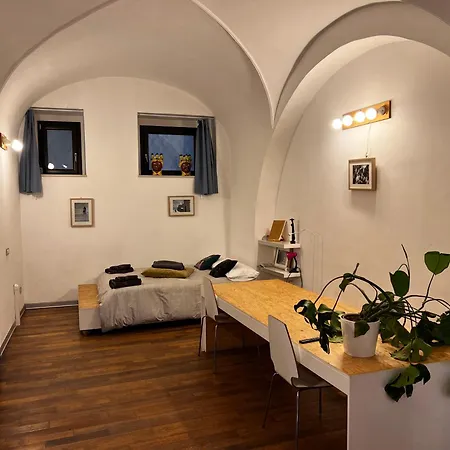 San Michele - Intero In Pieno Centro *